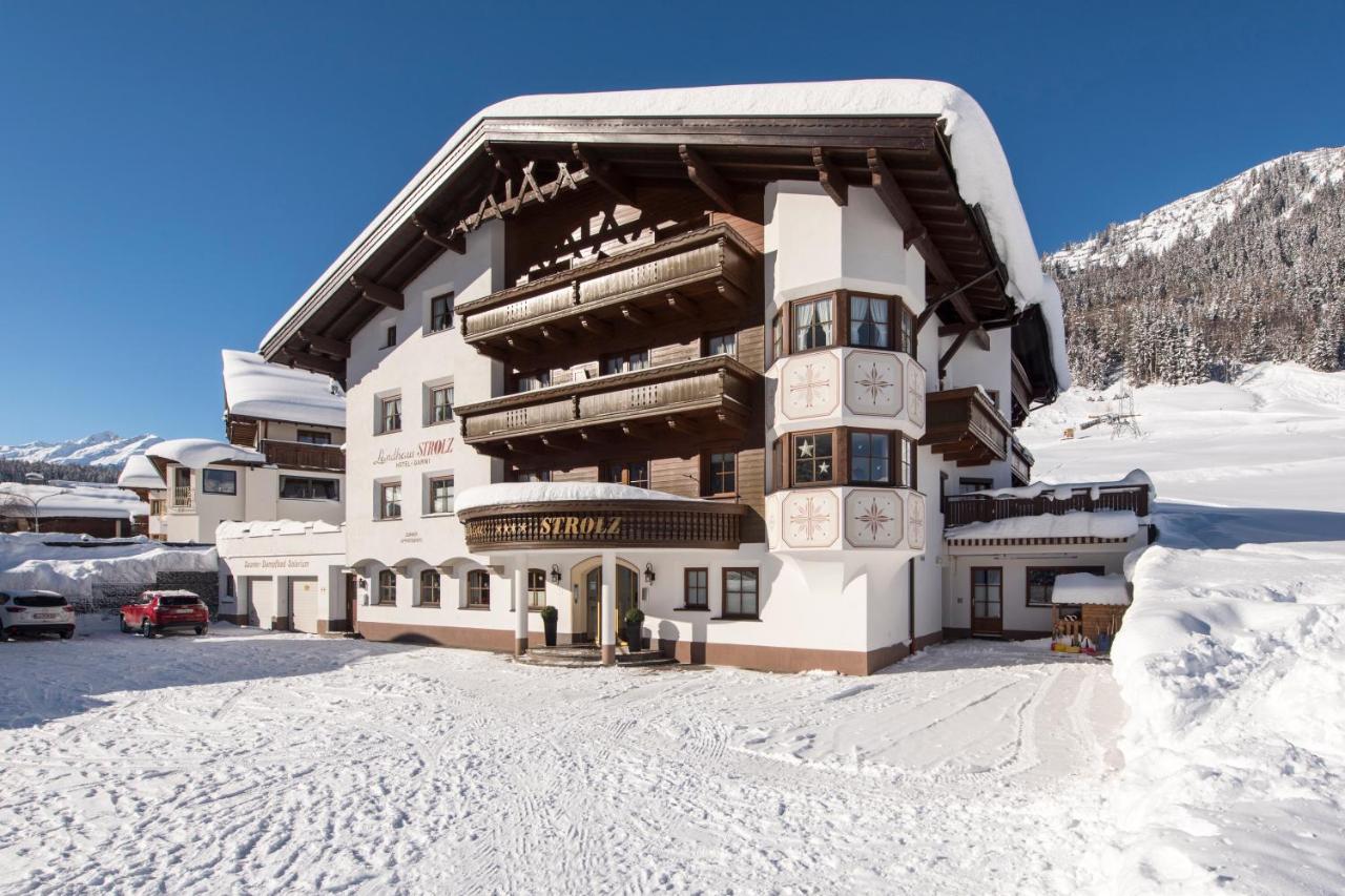 Landhaus Strolz St. Anton am Arlberg Exterior foto