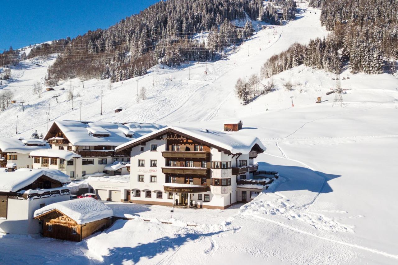 Landhaus Strolz St. Anton am Arlberg Exterior foto