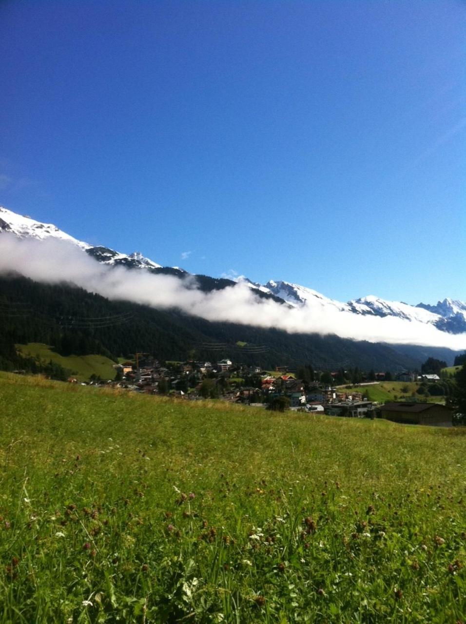 Landhaus Strolz St. Anton am Arlberg Exterior foto